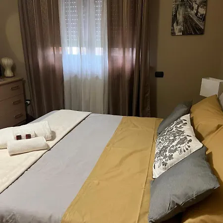 Charme & Relax - Fiera Di Roma - Fiumicino Airport Apartment