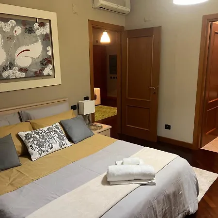 Apartment Charme & Relax - Fiera Di Roma - Fiumicino Airport