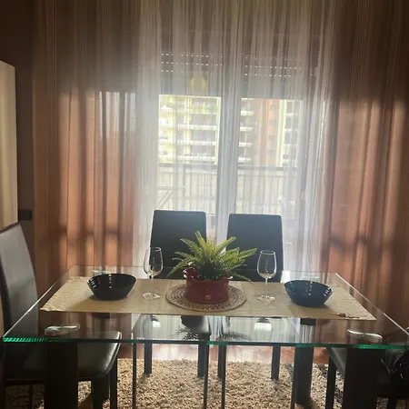 Charme & Relax - Fiera Di Roma - Fiumicino Airport Apartment *